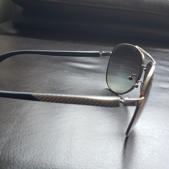 Prada sunglasses - Picture 1 of 2